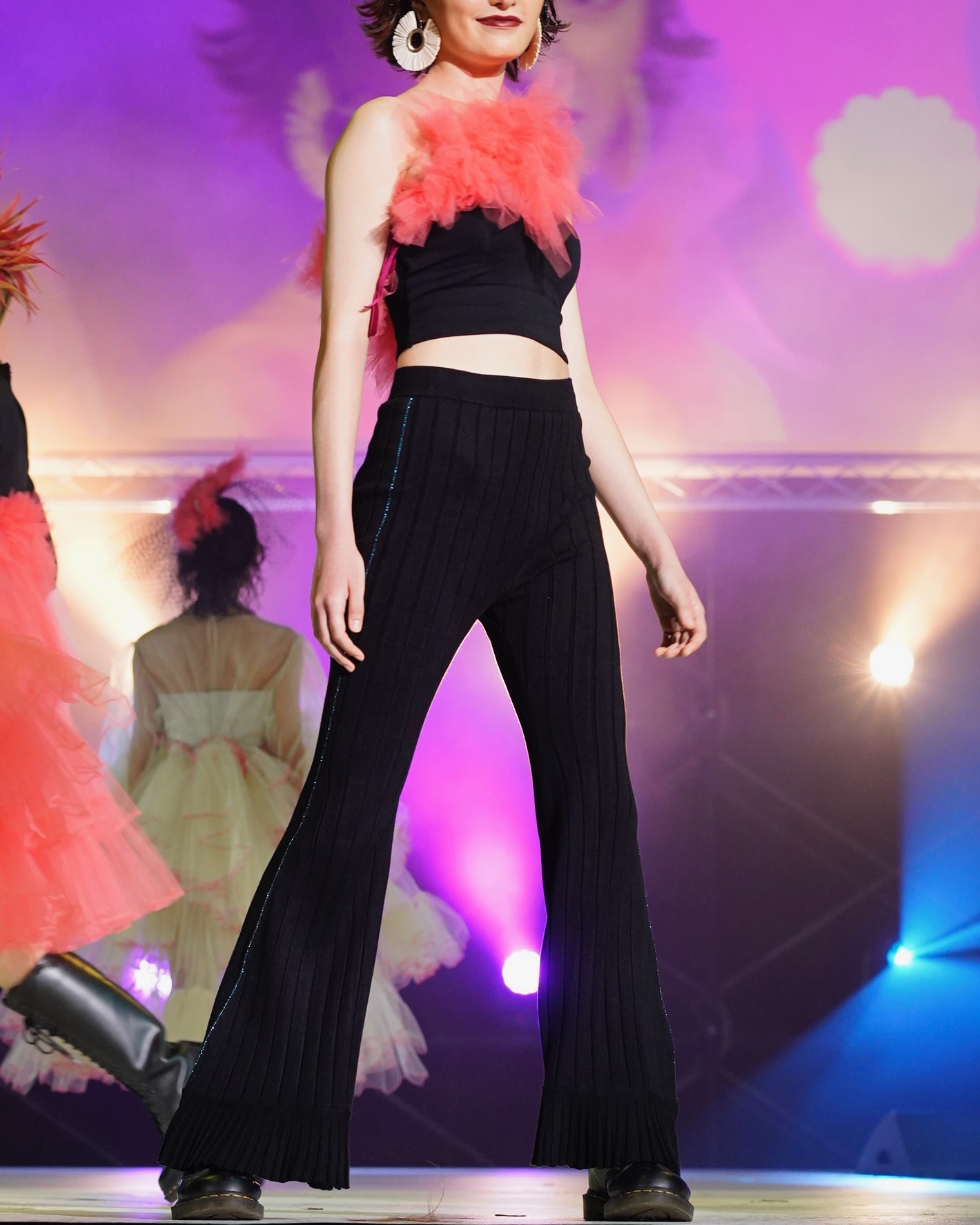 パンツ-フレアタイツパメオ