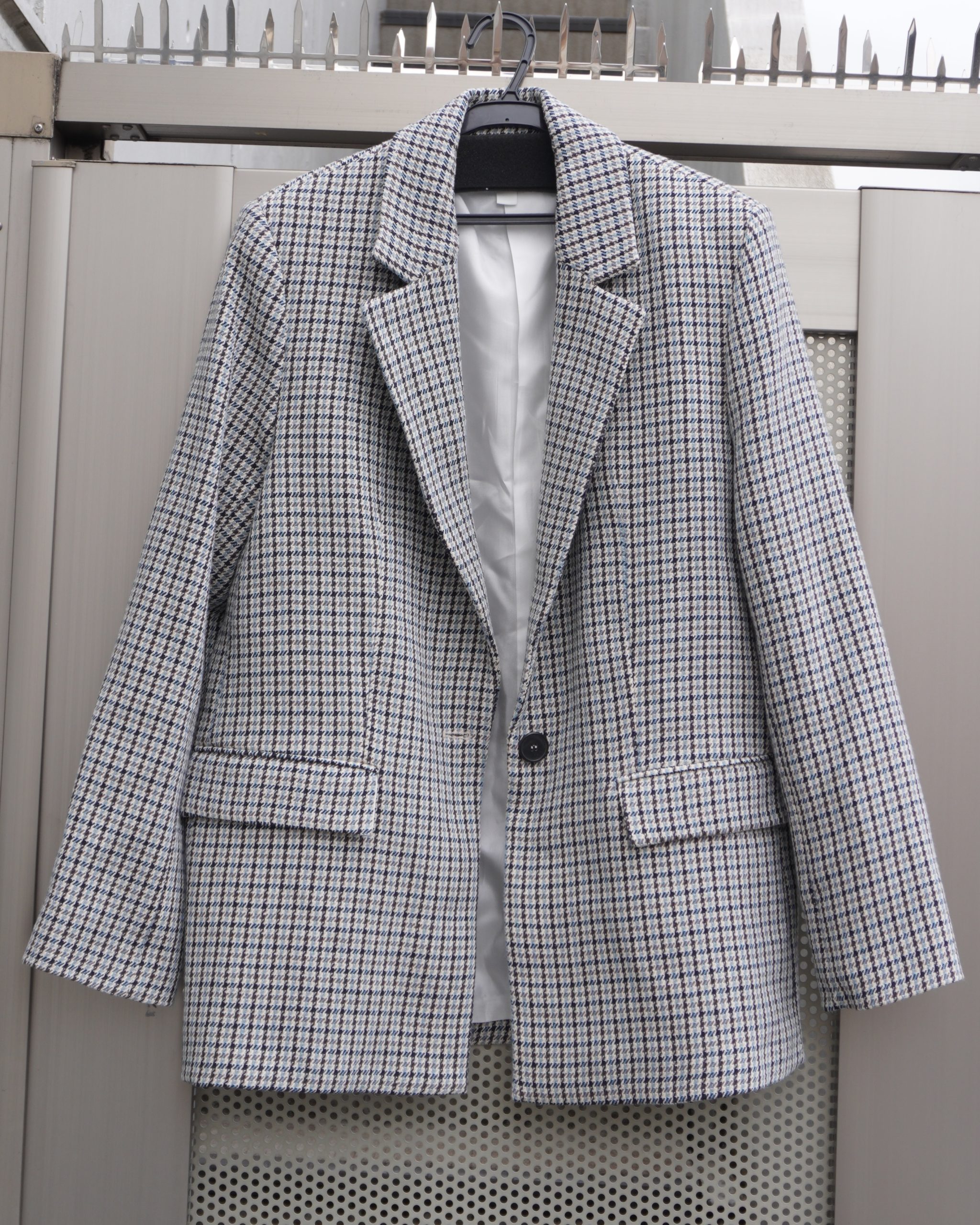 チェックジャケット