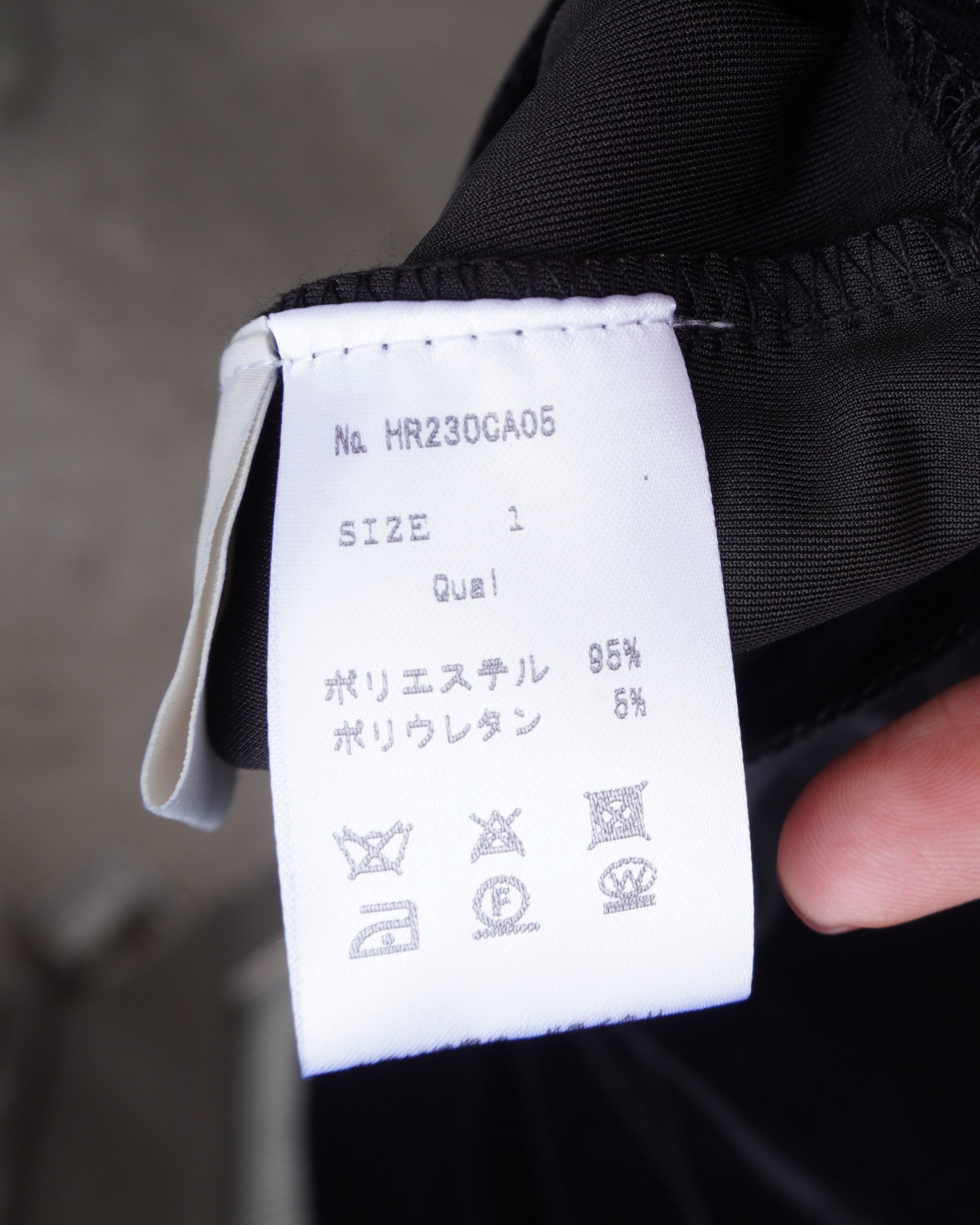 ブラック系キャミワンピース