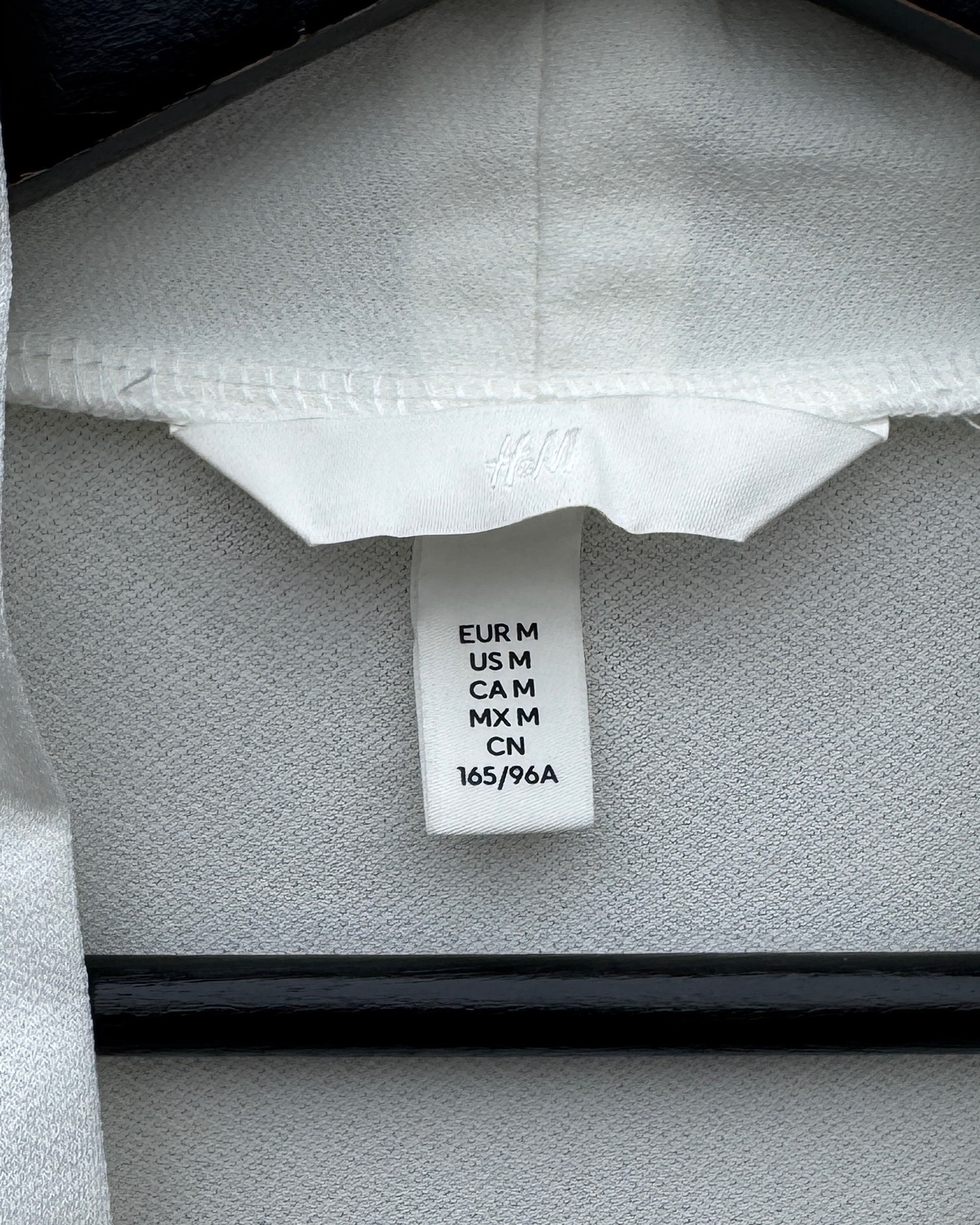 ホワイトトップス