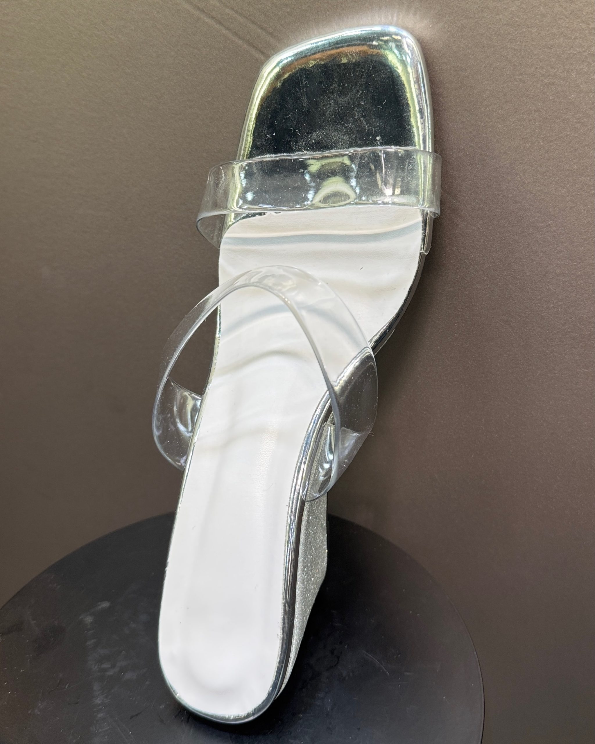 シルバークリアサンダル