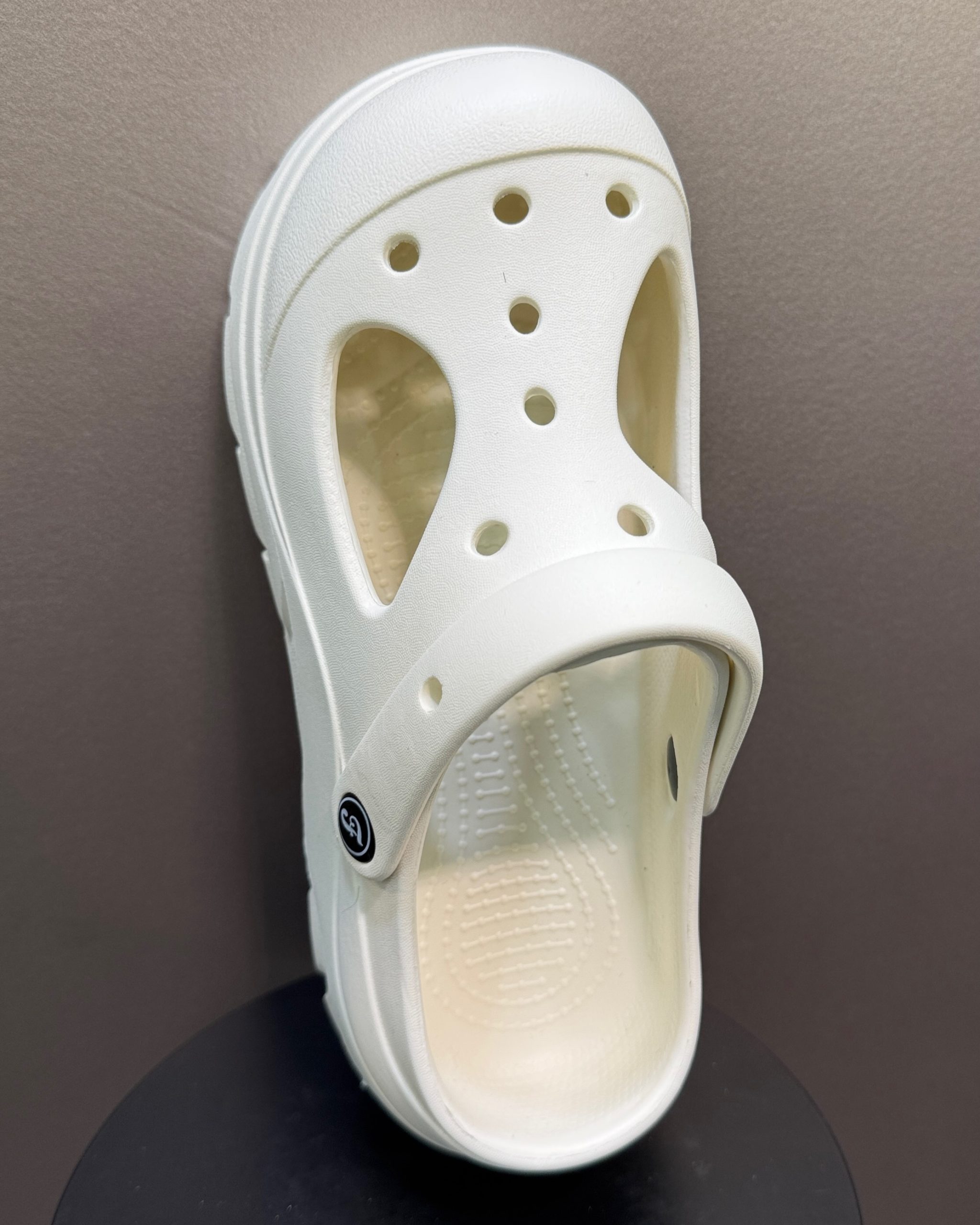 ホワイトクロックス厚底サンダル