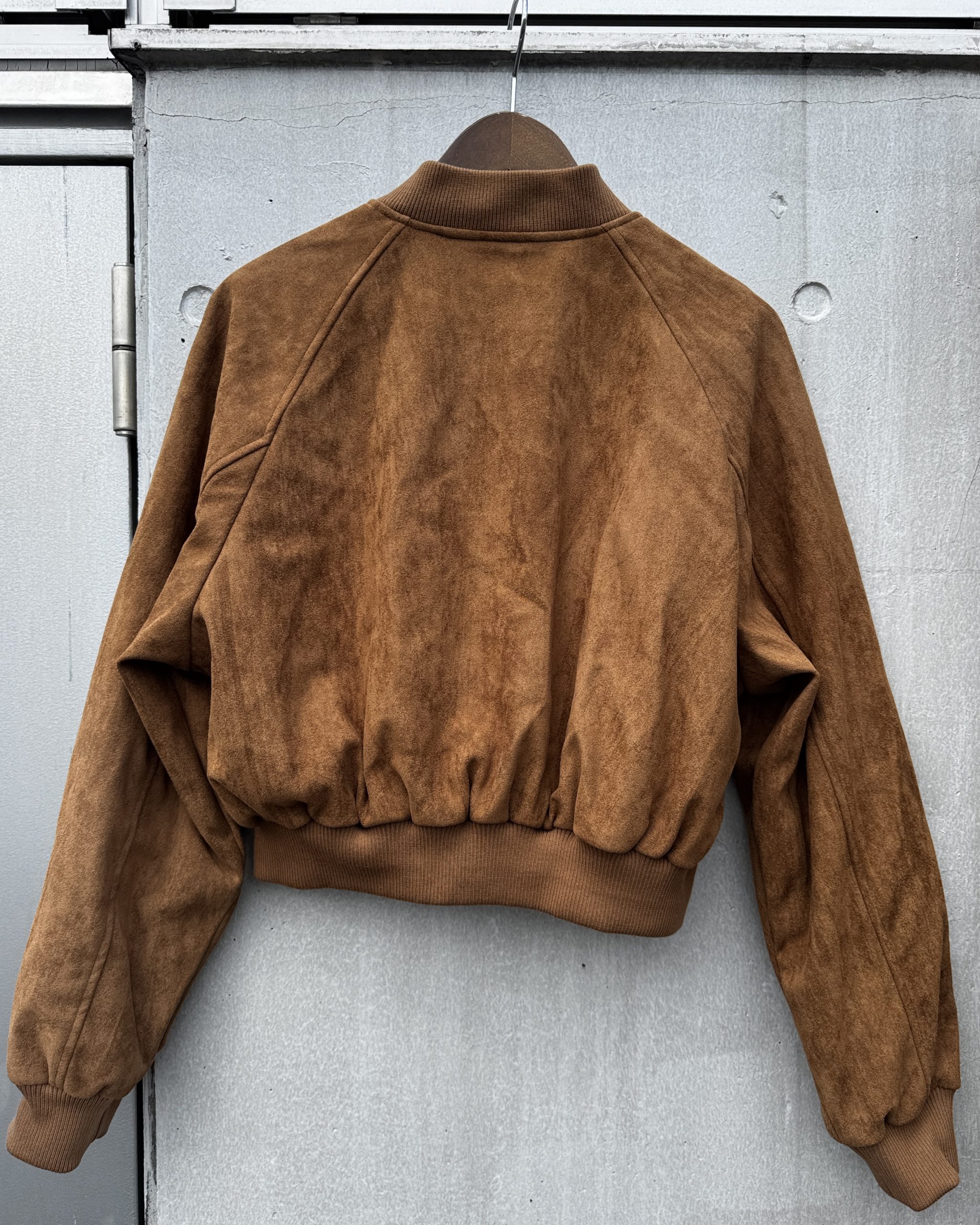 アウター-ブラウンスエードMA-1