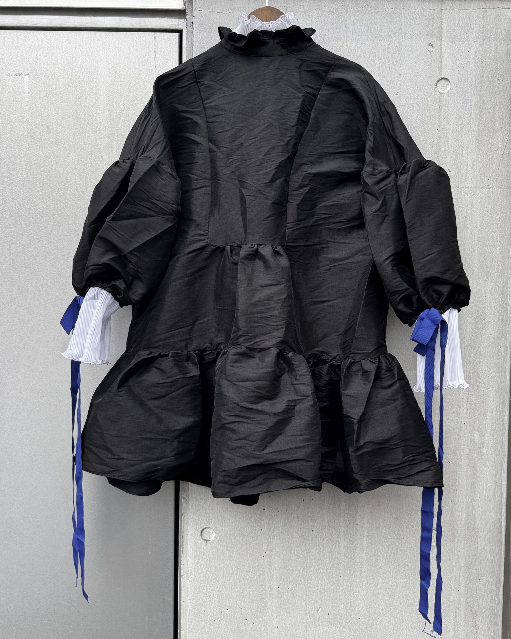 ドレス-ボリュームブルーリボンドレス