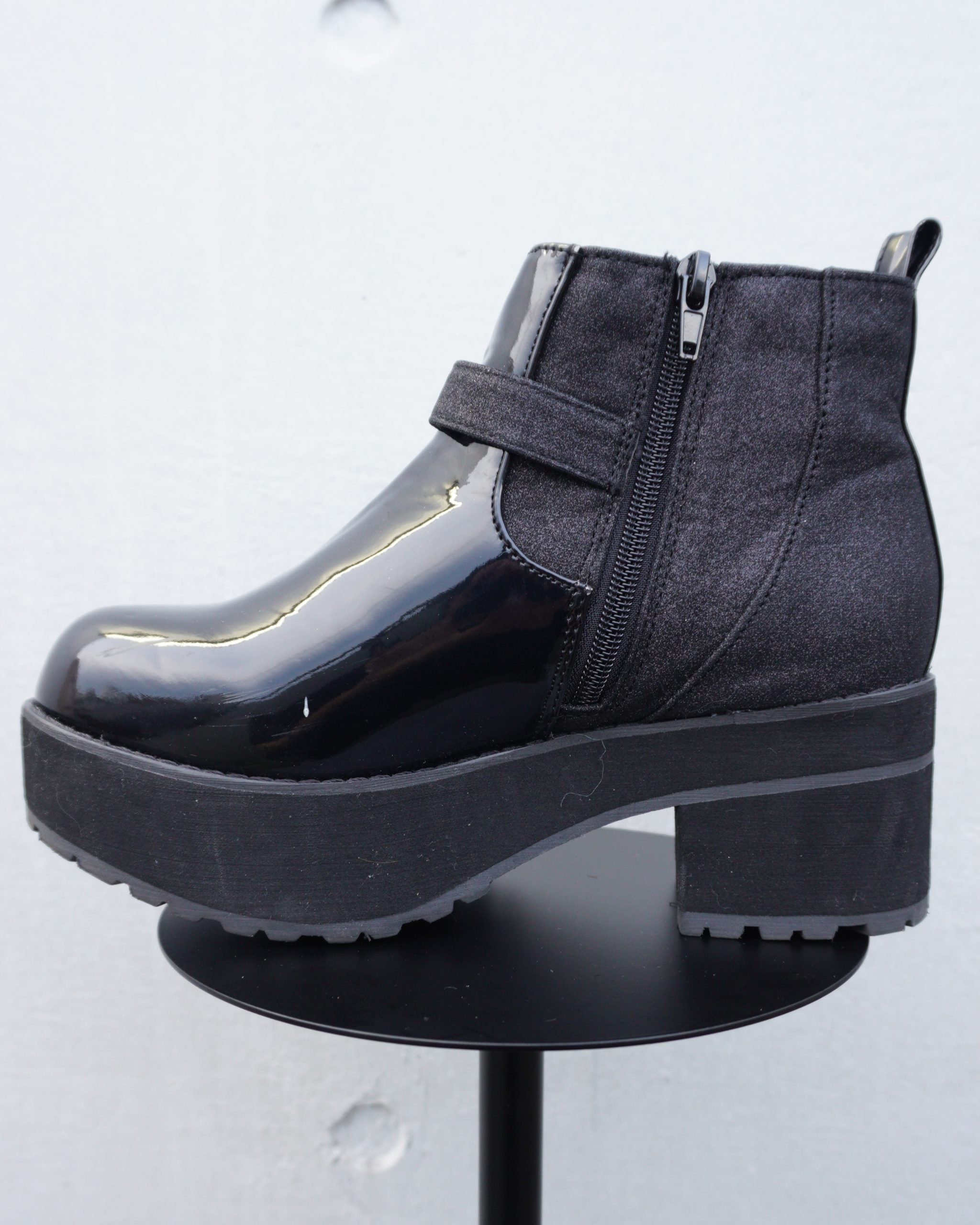 サイドゴア厚底ブーツ(黒2足)