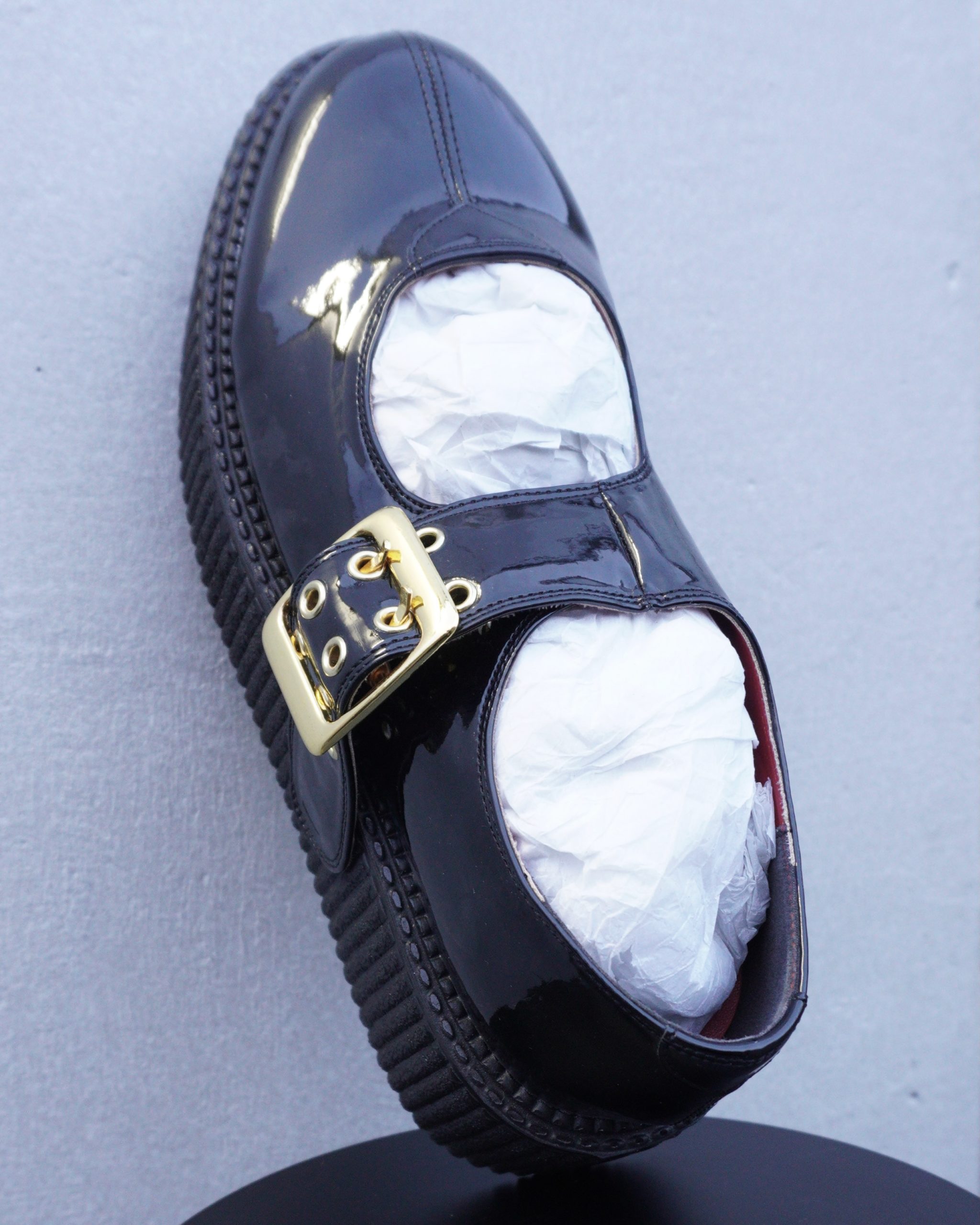 エナメル厚底ブーツ