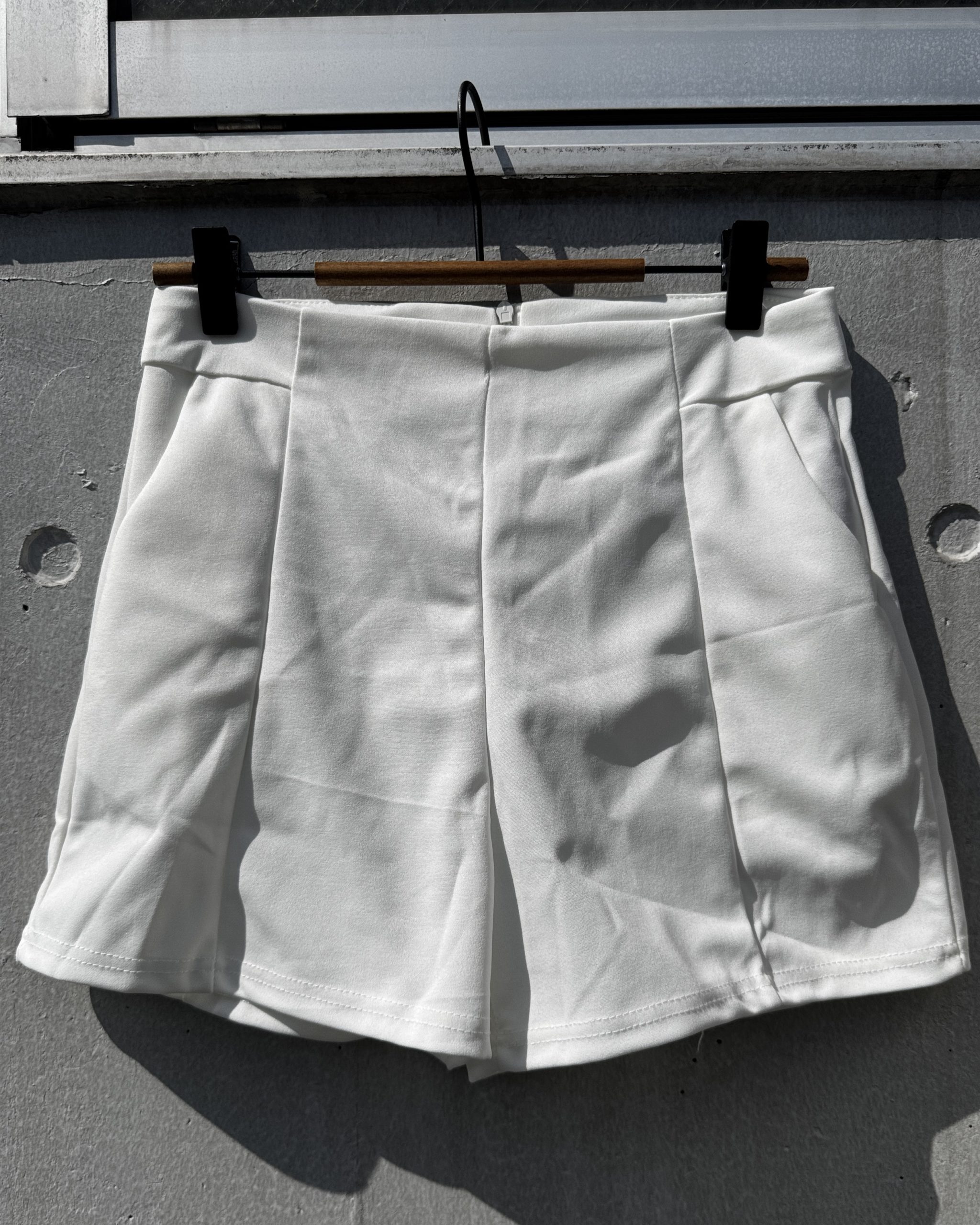 パンツ-ショート丈ホワイト