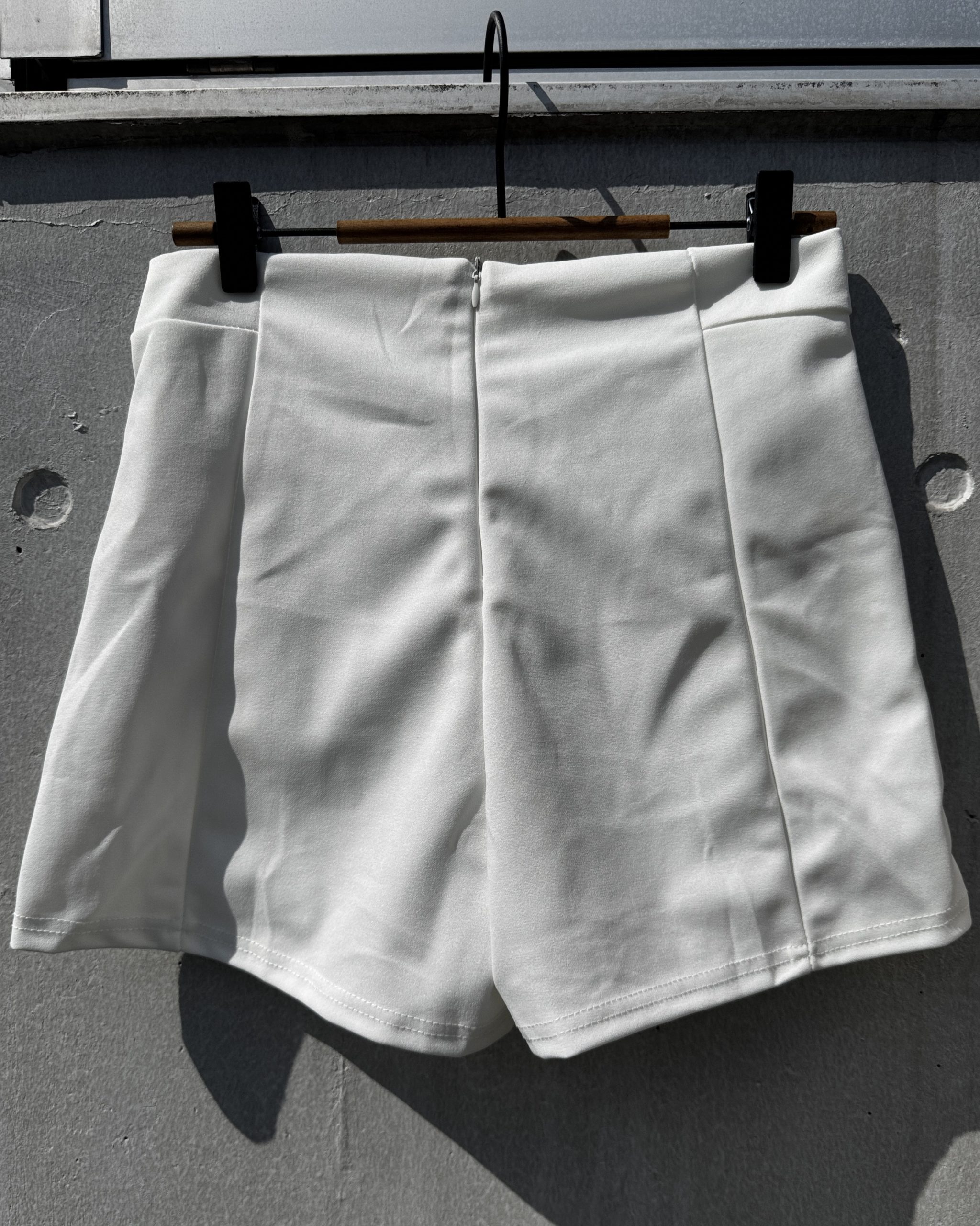 パンツ-ショート丈ホワイト